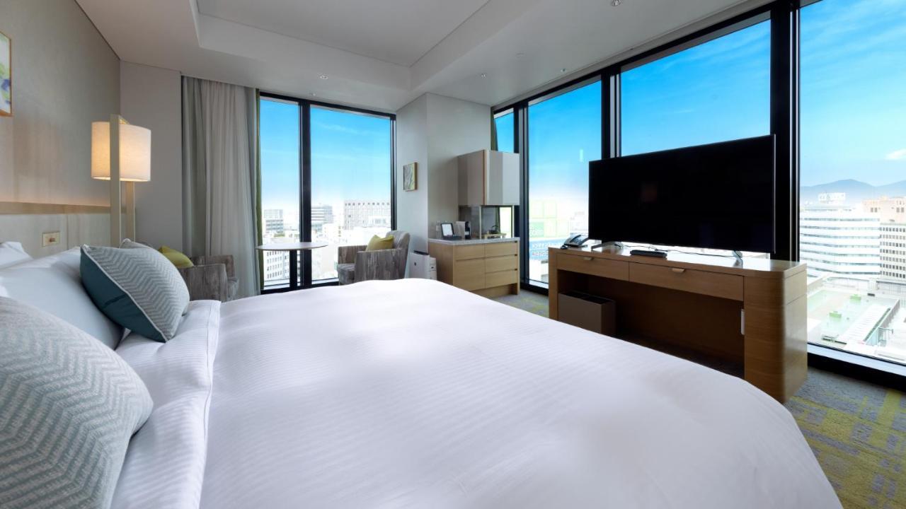 Premium Luxury King Room Non-Smoking,1111310796:JPEG